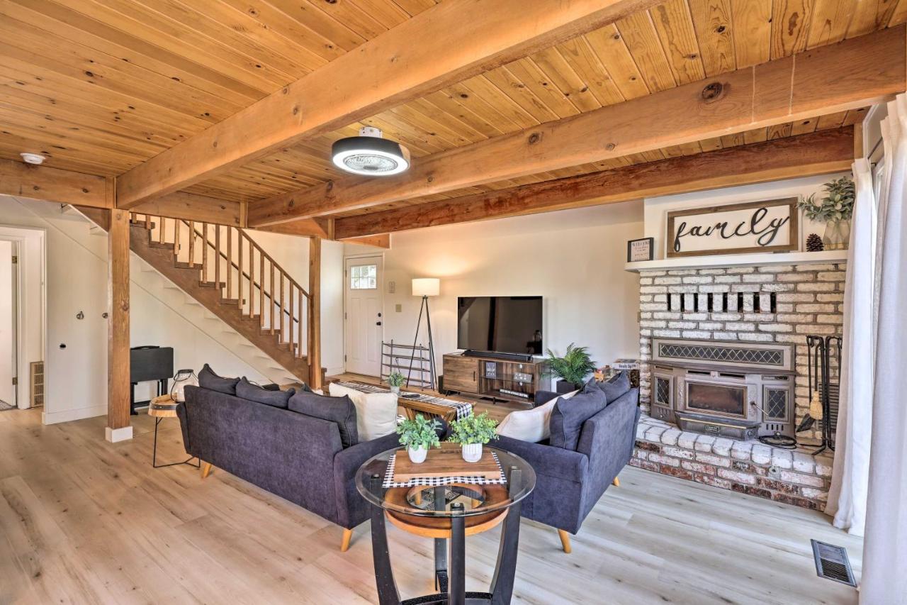 Pine Mountain Lake Vacation Rental With Deck 格罗夫兰 外观 照片